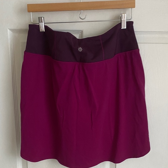 Athleta Fairway Golf Skirt Skort 18" High Waist Built In Shorts Large - Picture 8 of 10